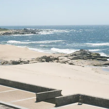 Liiiving In Moledo - Sea View *